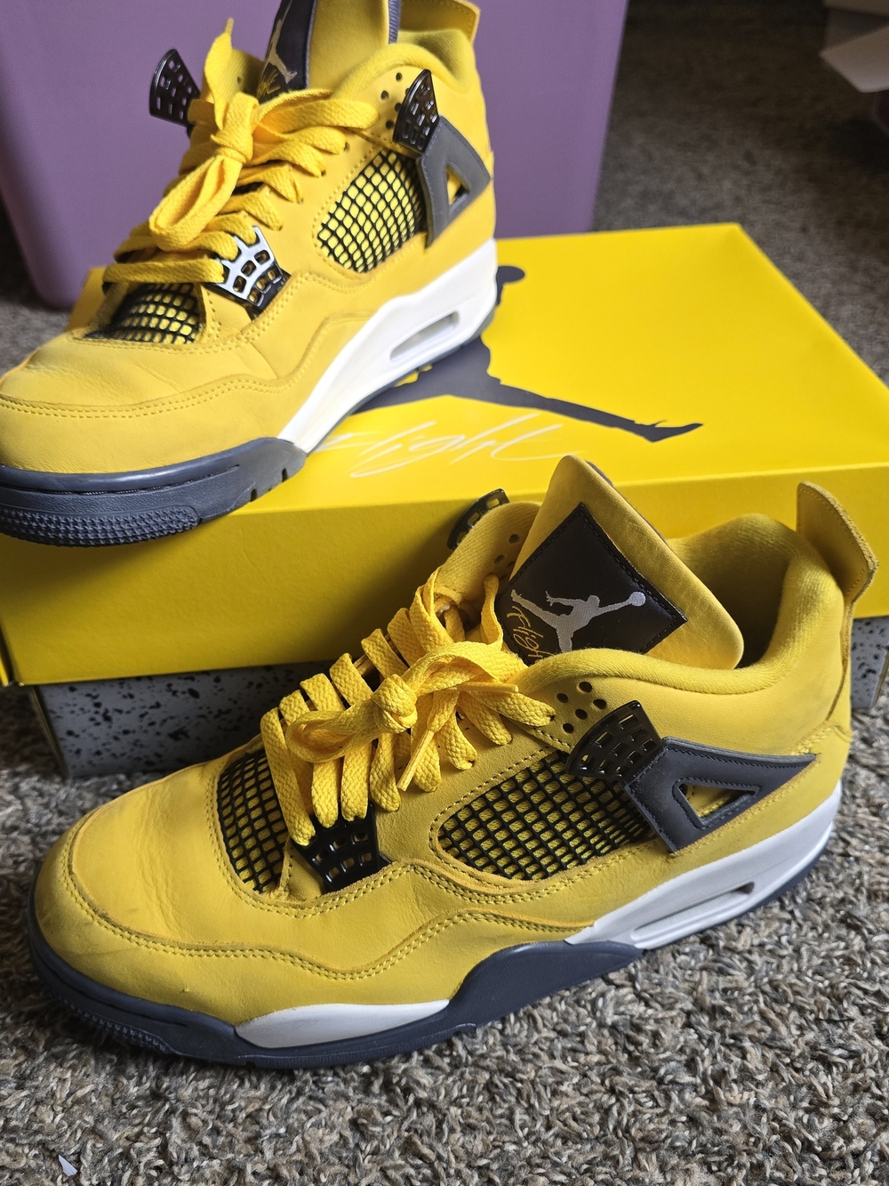 Nike Air Jordan 4 Retro Men’s Yellow Basketball Shoes Size 10